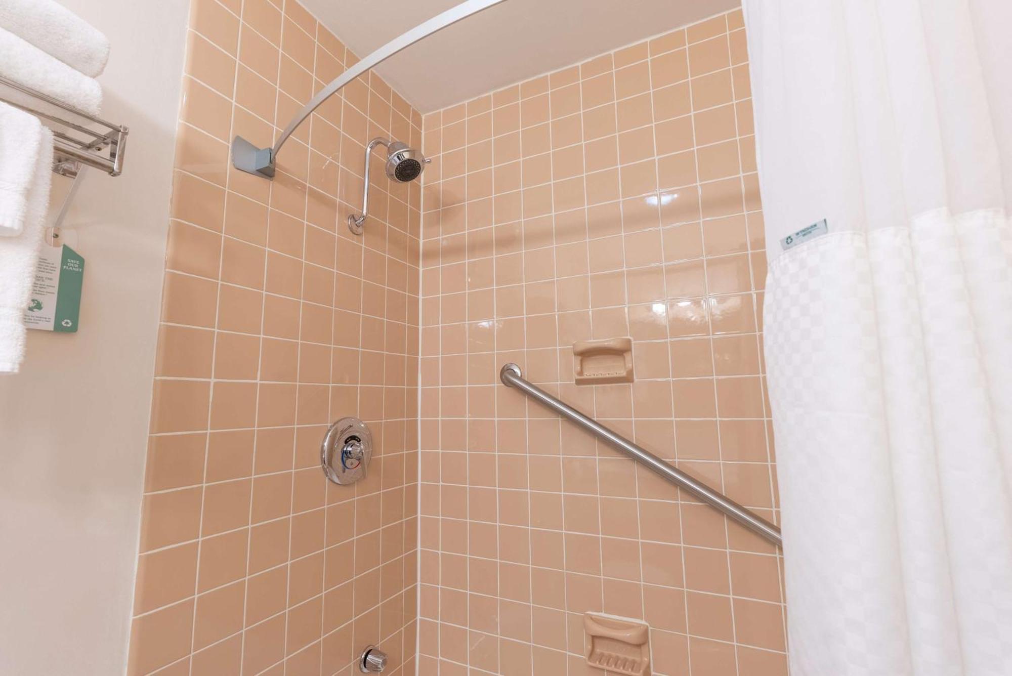 Fireside Inn & Suites Waterville Bagian luar foto
